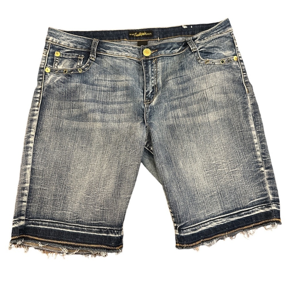 Southpole Women’s Jean Shorts Stitched/Fringed/Zipper BackpocketsExcellent Sz 17